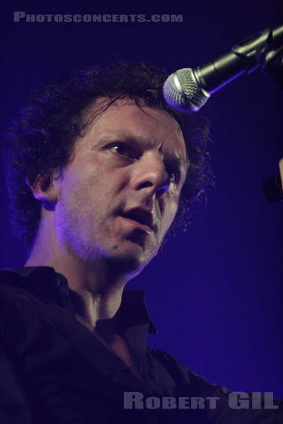 DEUS - 2006-04-26 - PARIS - Cabaret Sauvage - 